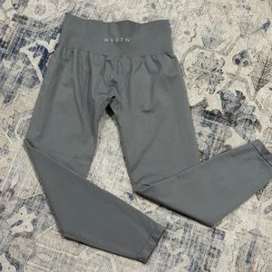 NVGTN body contouring leggings